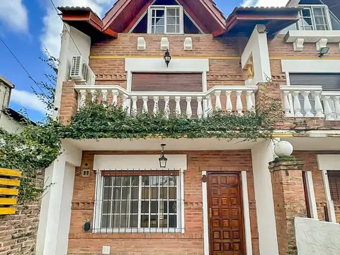 Casa Tríplex en venta San Fernando