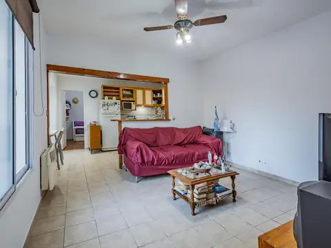 Depto Tipo Casa en Venta 45 años
