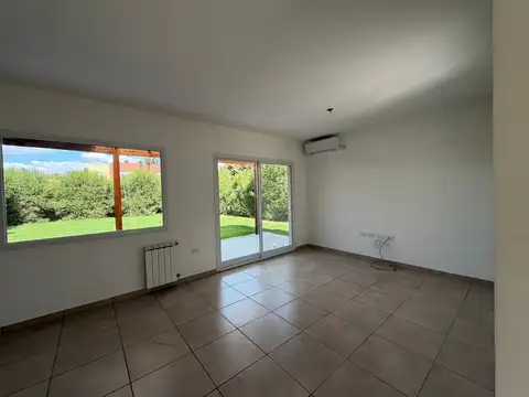 Casa en Alquiler en Countries y Barrios Cerrados en Tigre, USD 1.400