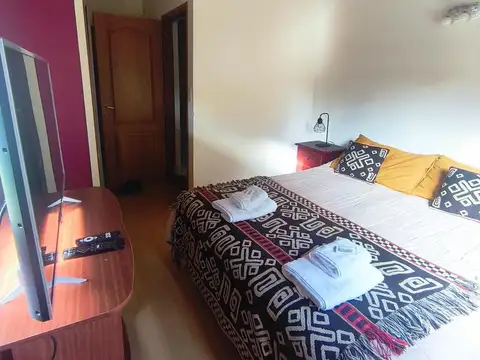 Depto Tipo Casa en Alquiler con 1 cocheras