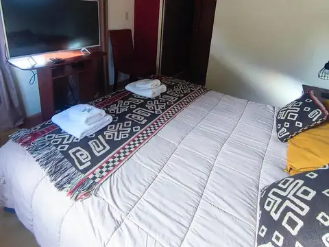 Depto Tipo Casa 5 ambientes con 2 baños