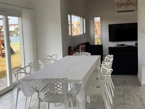 Casa en Alquiler al Noreste