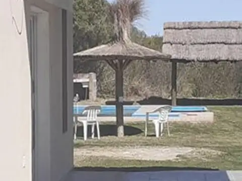 Casa en Venta con 3 cocheras