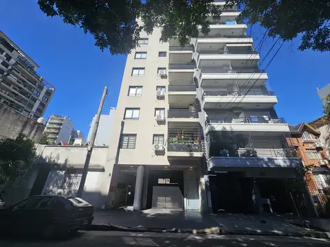 Granaderos 600, Piso 2