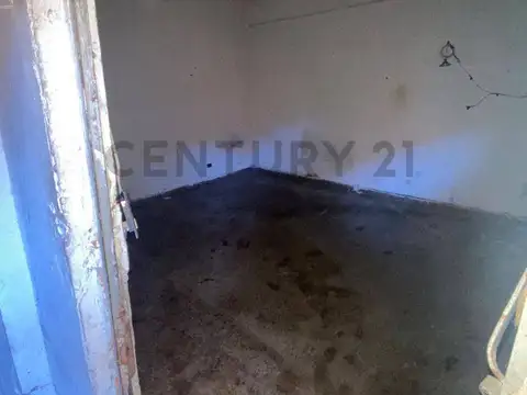 Casa con Local en venta