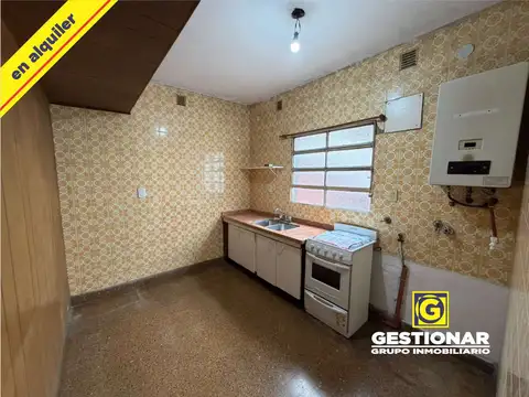 Depto Tipo Casa en Alquiler de 3 ambientes