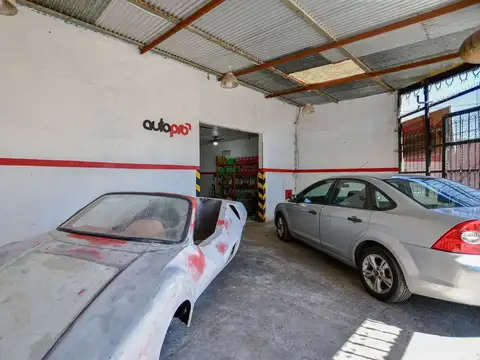 153 esquina 50 100