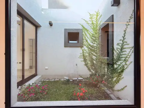 Casa en Venta en Country Santa Rita, USD 300.000