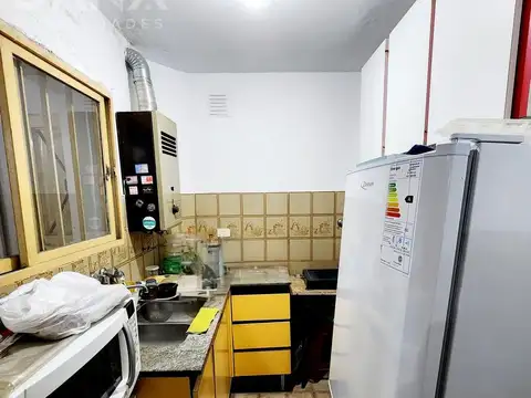 Casa 2 ambientes con 1 baño
