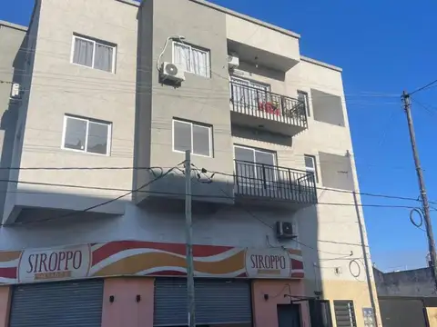 Departamento - Alquiler - Argentina, La Matanza - republica de chile 2700