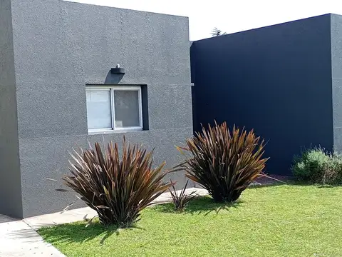 Casa en Venta en Pilar del Este - San Alfonso, USD 169.000