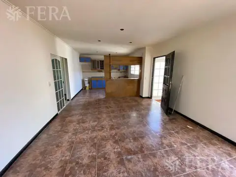 Depto Tipo Casa en Alquiler de 3 ambientes