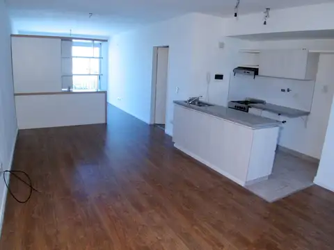 Ambiente Dividido con Pileta | Parrilla | Laundry | Balcón | Aire Acondicionado.