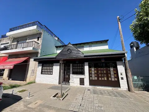 Casa - Alvear