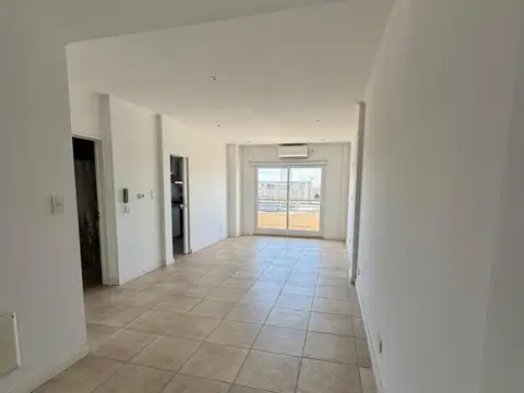 Departamento en Alquiler en Trenque Lauquen, $ 500.000