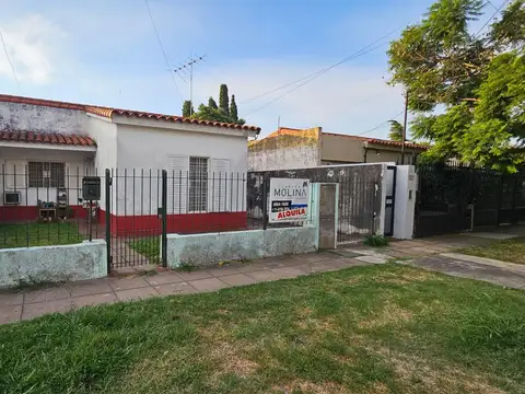 Alquiler  3 ambientes con Forndo en Villa tesei