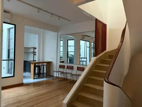 Departamento en Alquiler de 6 ambientes