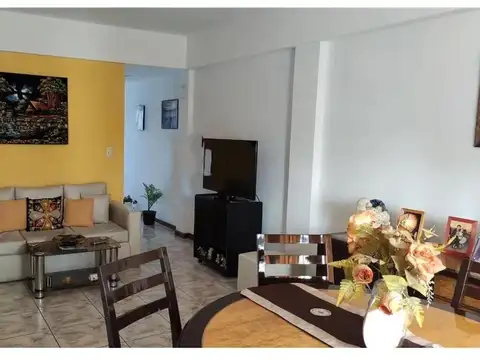 Depto Tipo Casa en Venta de 2 ambientes