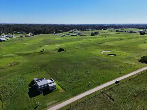 Terreno en Venta en Miramar, USD 90.000