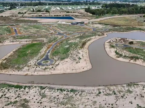 Terreno en Venta de 818,0 m2