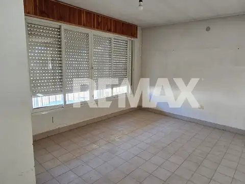 Casa en Venta en General Fernandez Oro, USD 130.000