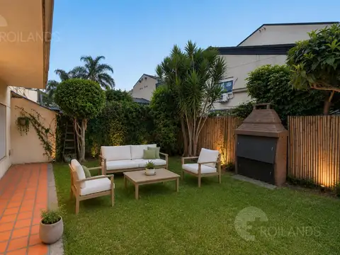 Venta Departamento 2 ambientes con jardín parrilla Villa Real