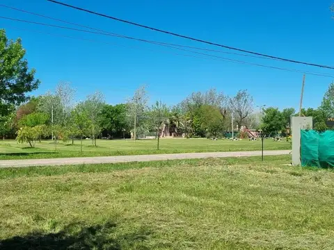 Terreno en Venta 15  mts Fondo