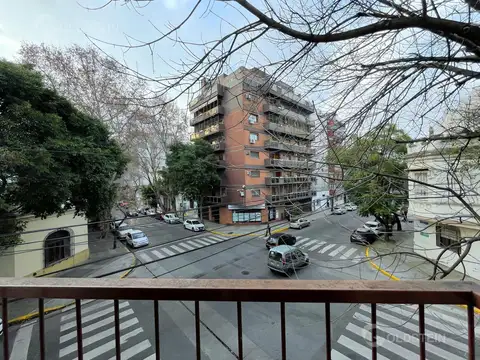 Depto Tipo Casa en Venta en Caballito, USD 340.000