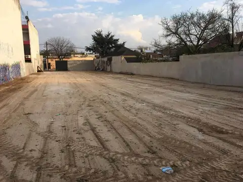 Terreno en Venta en Moron, USD 240.000