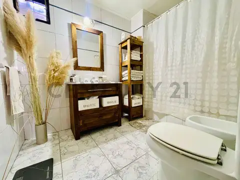 Diagonal 73 e/ 67 y 115 400, Piso 0