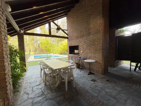 Casa en Venta en Las Praderas De Lujan, USD 140.000