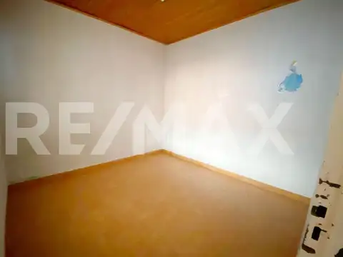 Venta Casa en Esquina , 2 dormitorios