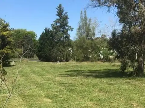 Terreno en Barrio Las Casuarinas