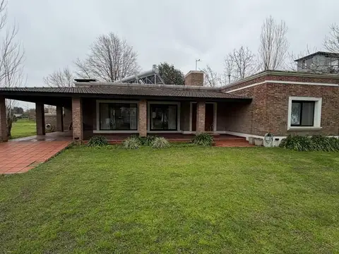 Casa - Aero Country Club