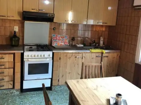 Casa en Venta en Rafael Calzada, USD 65.000