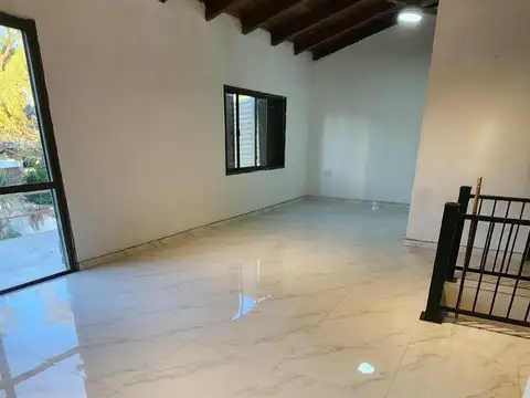 Departamento en Alquiler de 4 ambientes