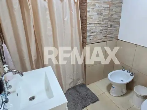 CASA 3 DORMITORIOS + QUINCHO + PILETA - PLOTTIER