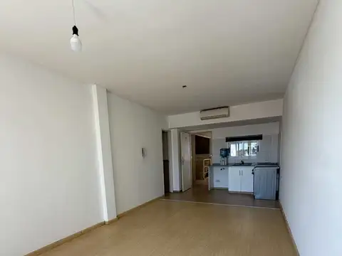 Departamento en Alquiler con 1 cochera