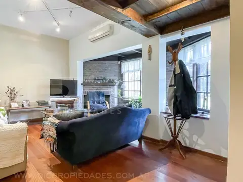Casa en Venta en Olivos Maipú/Uzal, USD 370.000