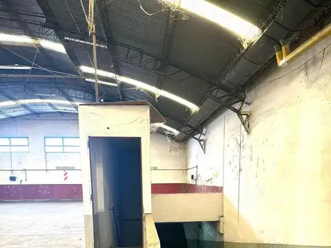 Venta Local Comercial en Parque Patricios (todos los destinos)
