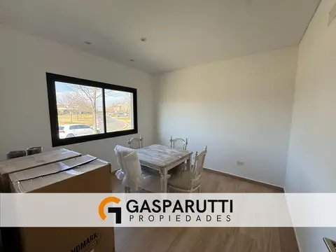 Casa en Venta al Oeste