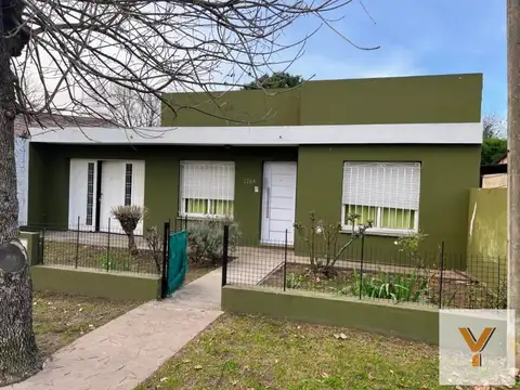 Casa en venta - 3 Dormitorios 2 Baños - Saladillo