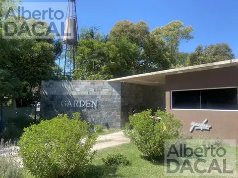 Casa a estrenar en barrio cerrado Garden sobre ruta 36 altura Arturo Segui
