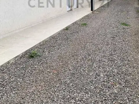Oyoli 400, Piso 0