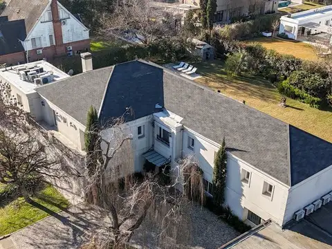 Casa en Alquiler de 5 dormitorios