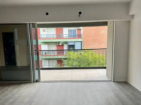 Departamento 4 ambientes con 3 baños