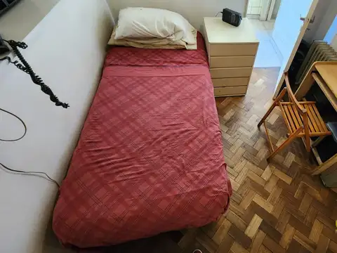 Venta. Departamento 4 ambientes. Caballito. Apto permuta.  Seguridad, apto profesional. Piscina