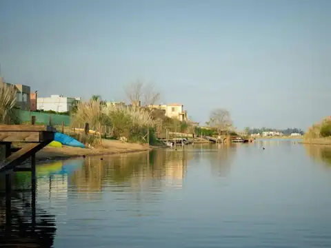 Lote a la laguna en Santa Clara, Villanueva!