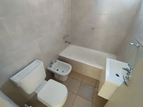 Departamento 3 ambientes con 1 baño