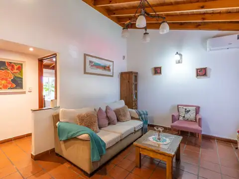 Depto Tipo Casa en Venta en Villa Adelina, USD 178.000